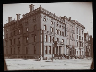 The houses between 67th and 68th Streets, including the George Gould residence, New York, 1900-01 by Byron Company